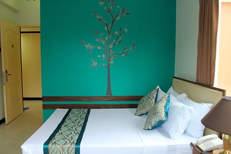 Reddoorz Plus Near Rizal Junction Puerto Princesa Extérieur photo